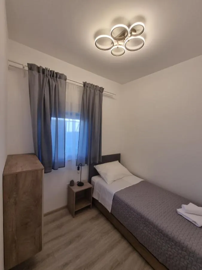 Apartment Villa Madison Posedarje Croatia