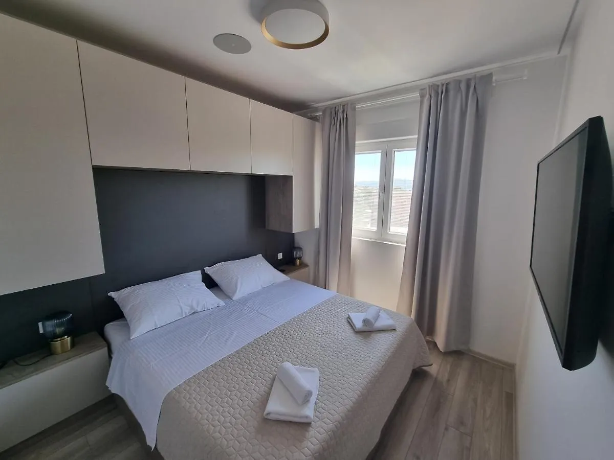 Villa Madison Posedarje 0*,  Croatia