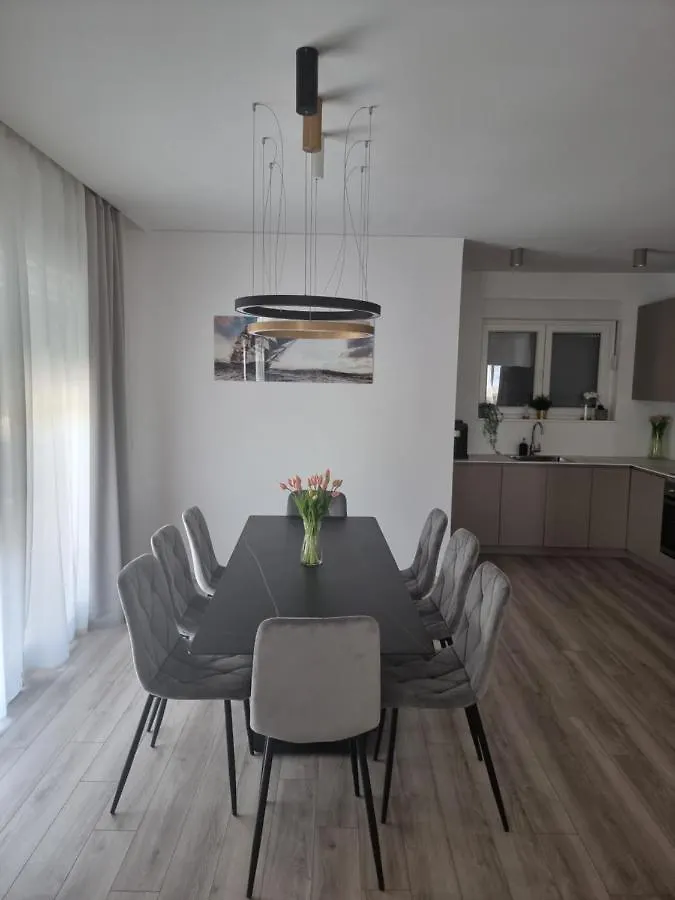 Apartment Villa Madison Posedarje